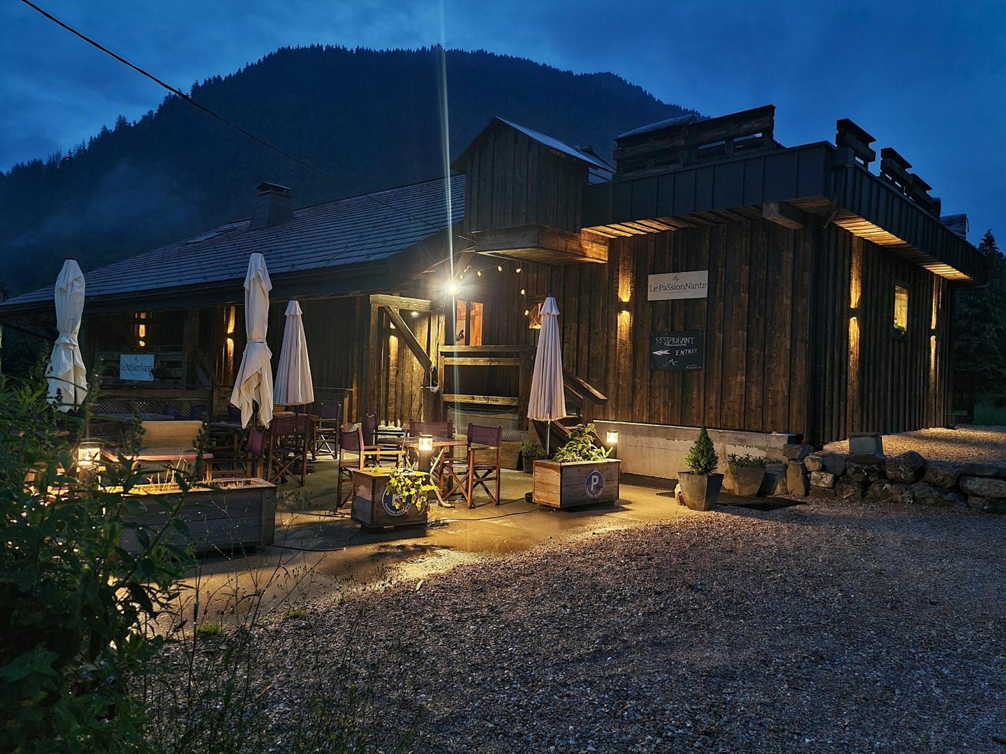 Le Passionnant Hotel Morzine Exterior photo