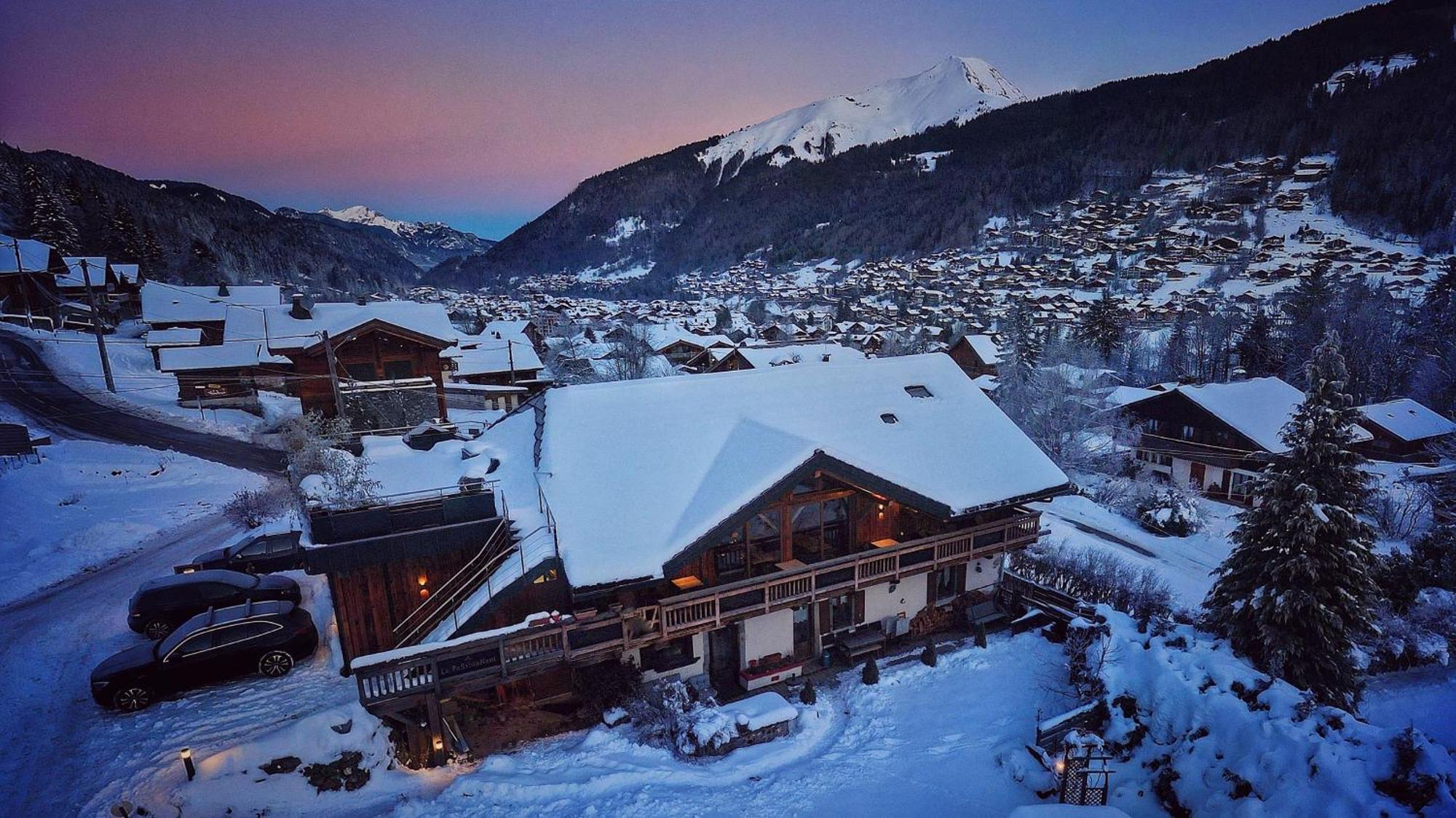 Le Passionnant Hotel Morzine Exterior photo